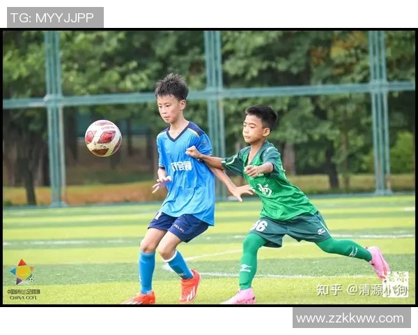 即墨联合足球队奋勇拼搏展现青春风采助力地方足球事业蓬勃发展